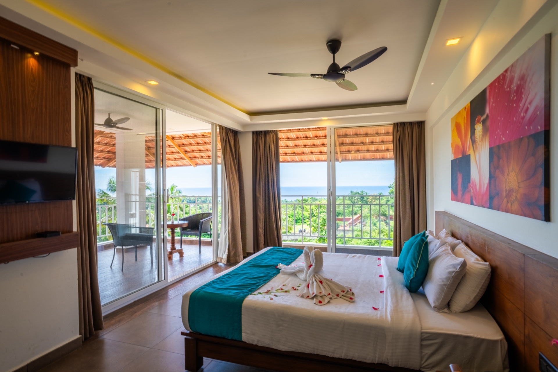 luxury resort in Kovalam